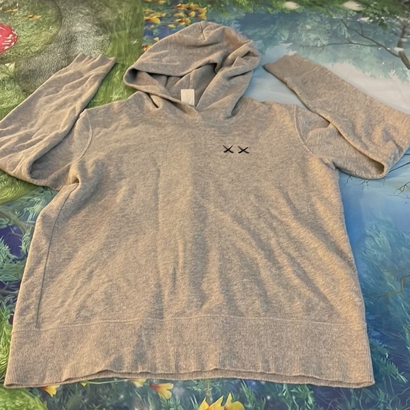 KAWS x Uniqlo x Sesame Street XX Hoodie, Size XS, US Womens, Gray, Preowned - Picture 11 of 12